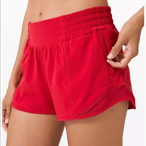 Lululemon Hotty Hot Short